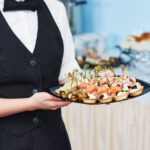 Was sollte man bei einem Catering für eine Firmenfeier beachten?